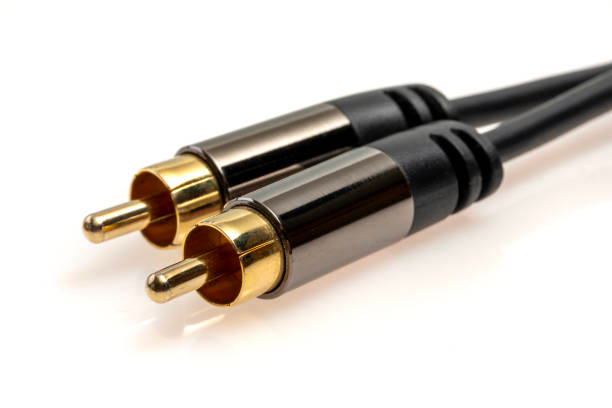 Choose the cable's thickness carefully to ensure the signal transfer quality