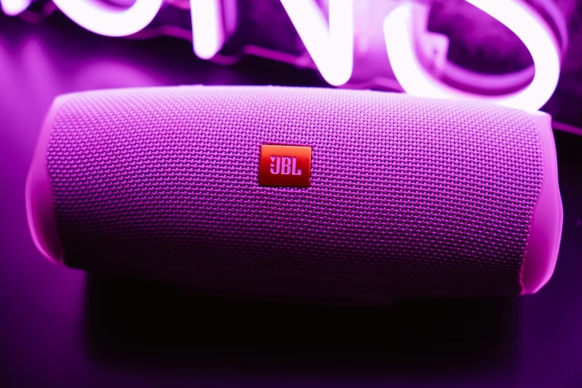 JBL Vs Sony Which One Should You Choose jbl-vs-sony-which-one-should-you-choose
