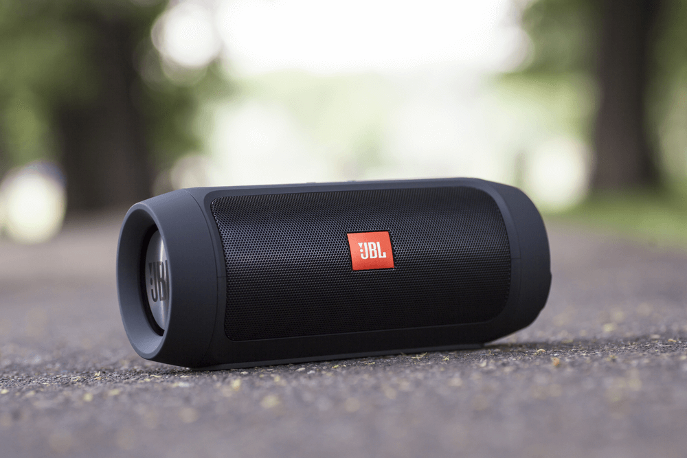 black jbl speaker